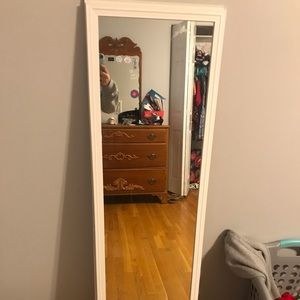 Body length mirror